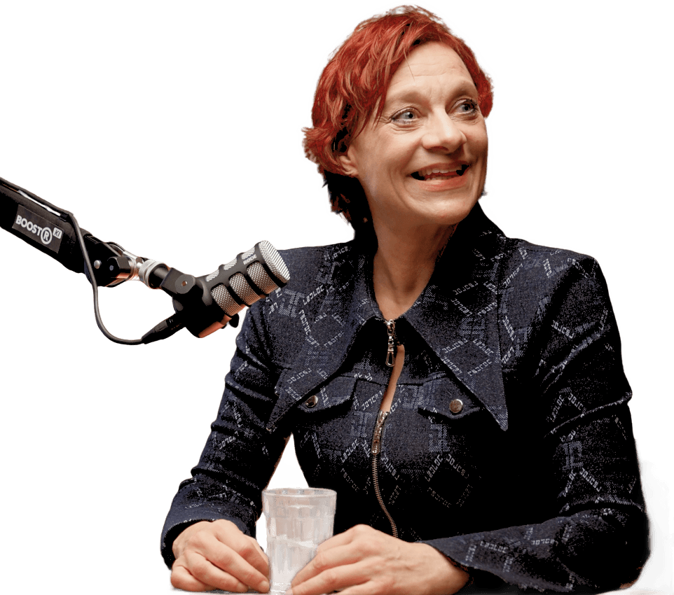 Claudia Masüger recording her podcast